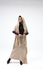 Nawara Dress Cardigan -Beige in gold