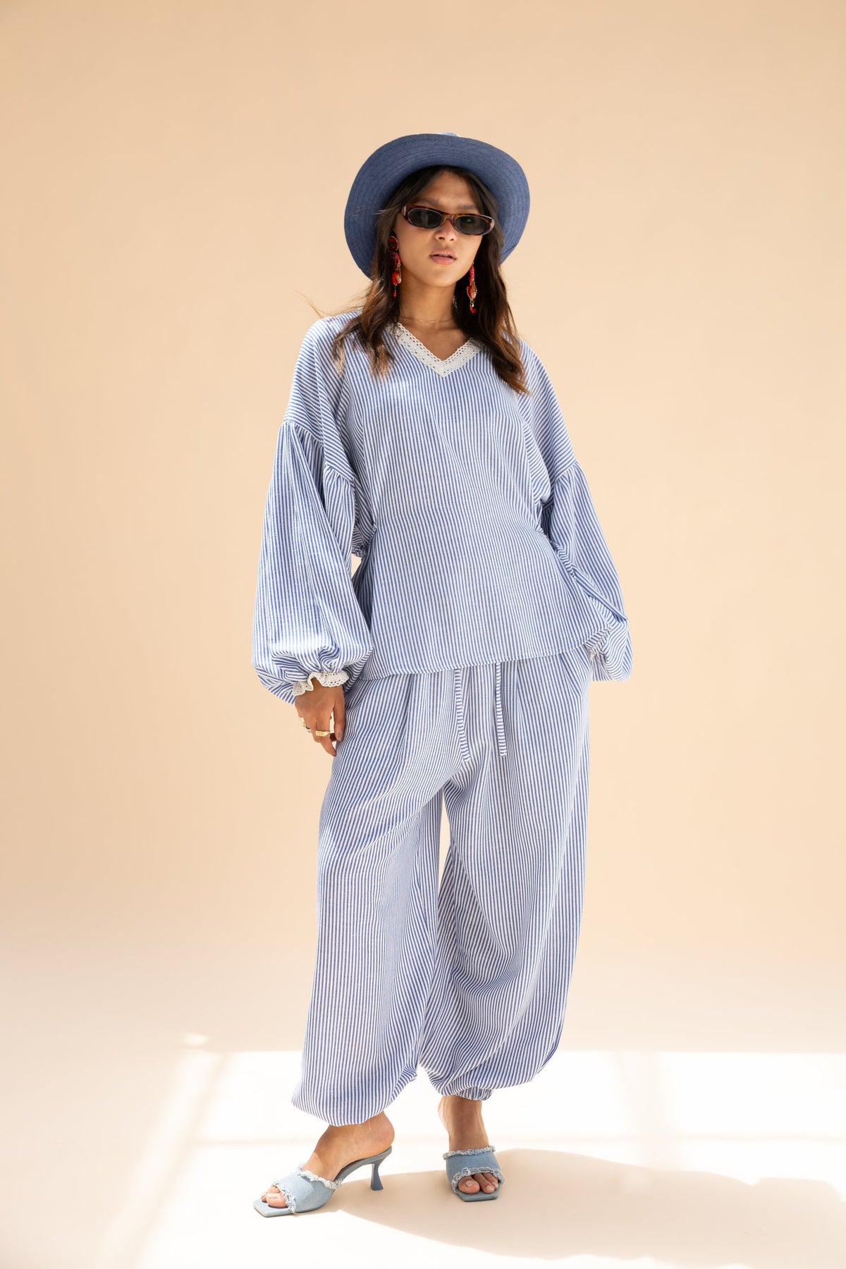 Amwaj Linen Strip Set