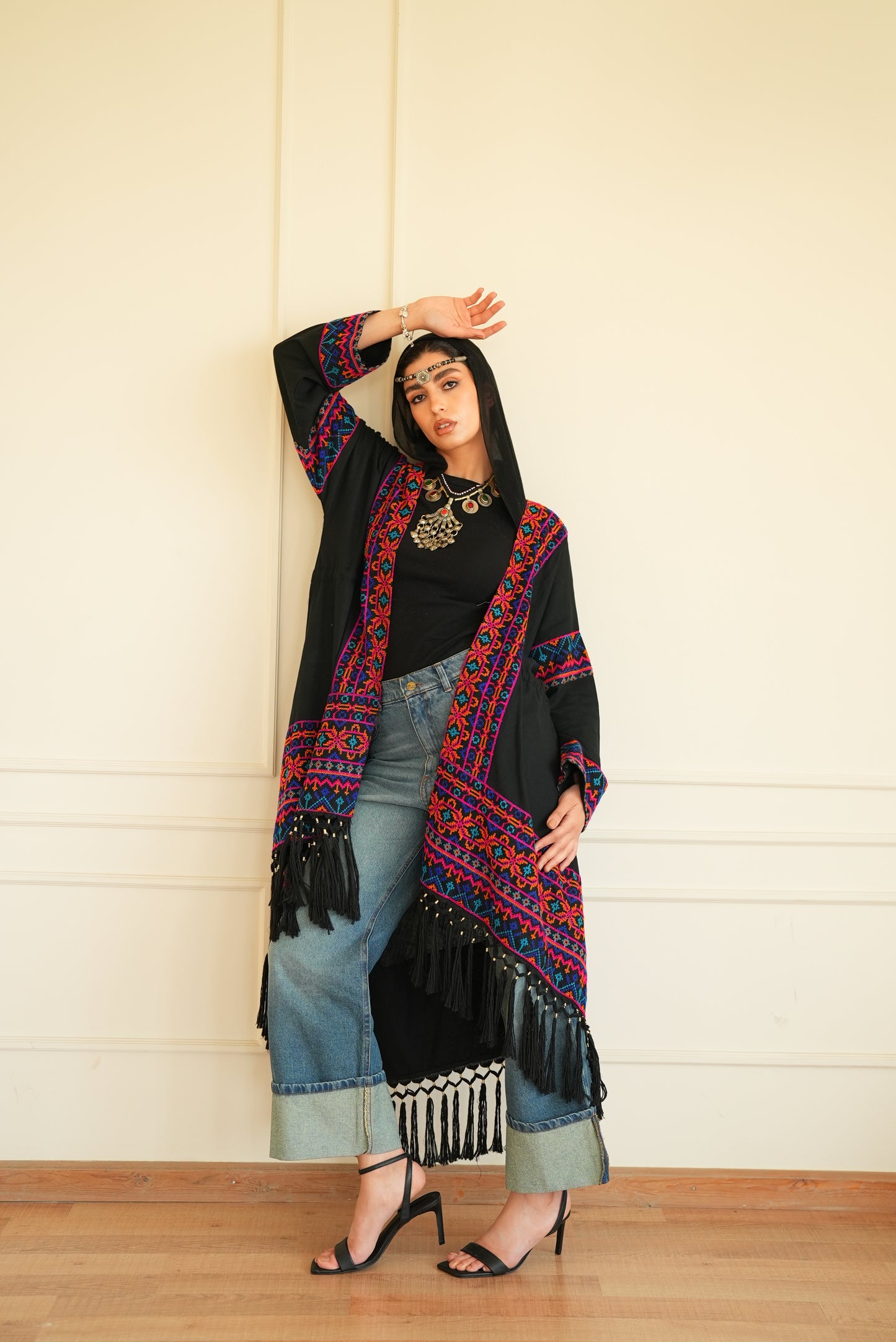 Arabian kaftan in black