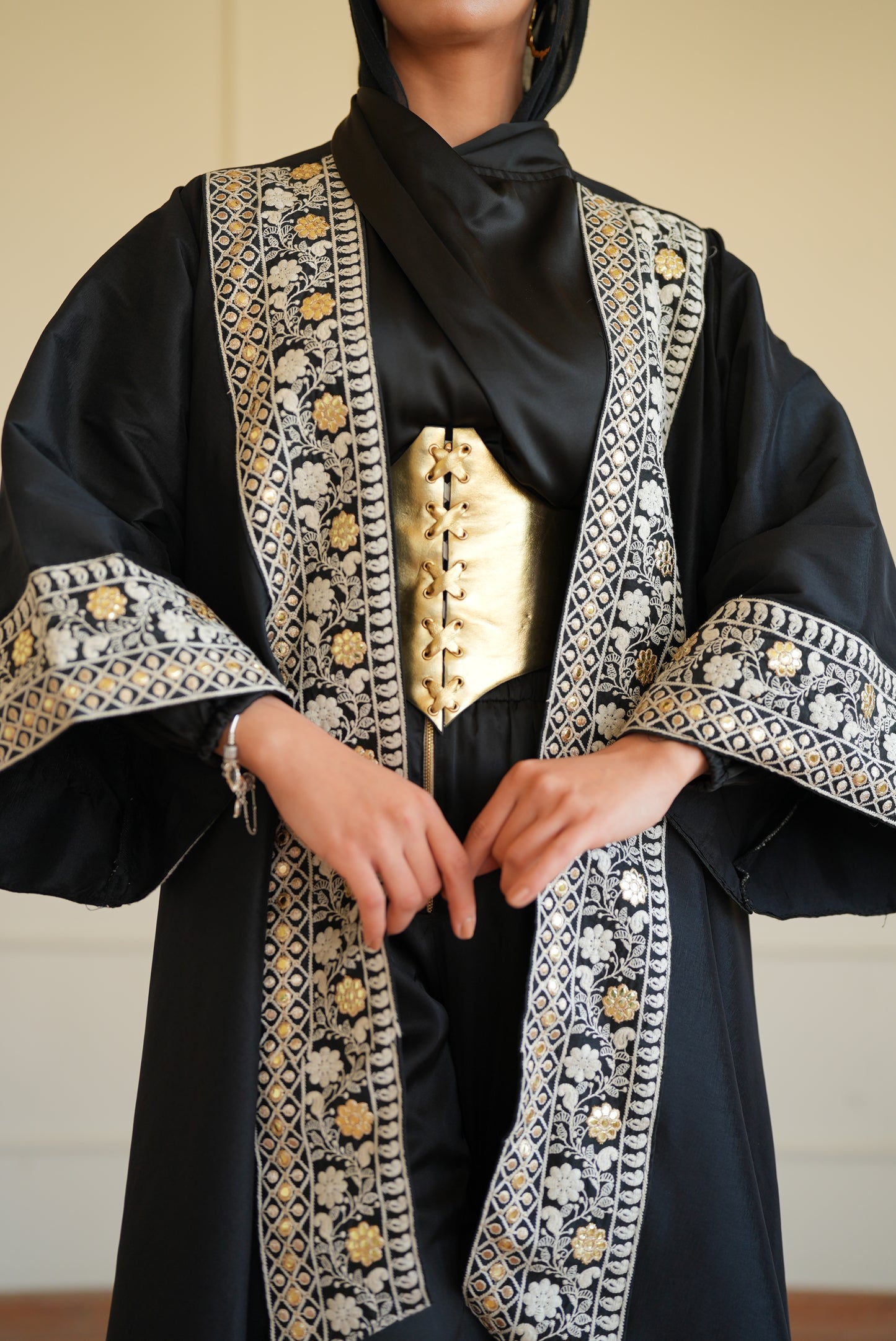 Noir Glow kaftan