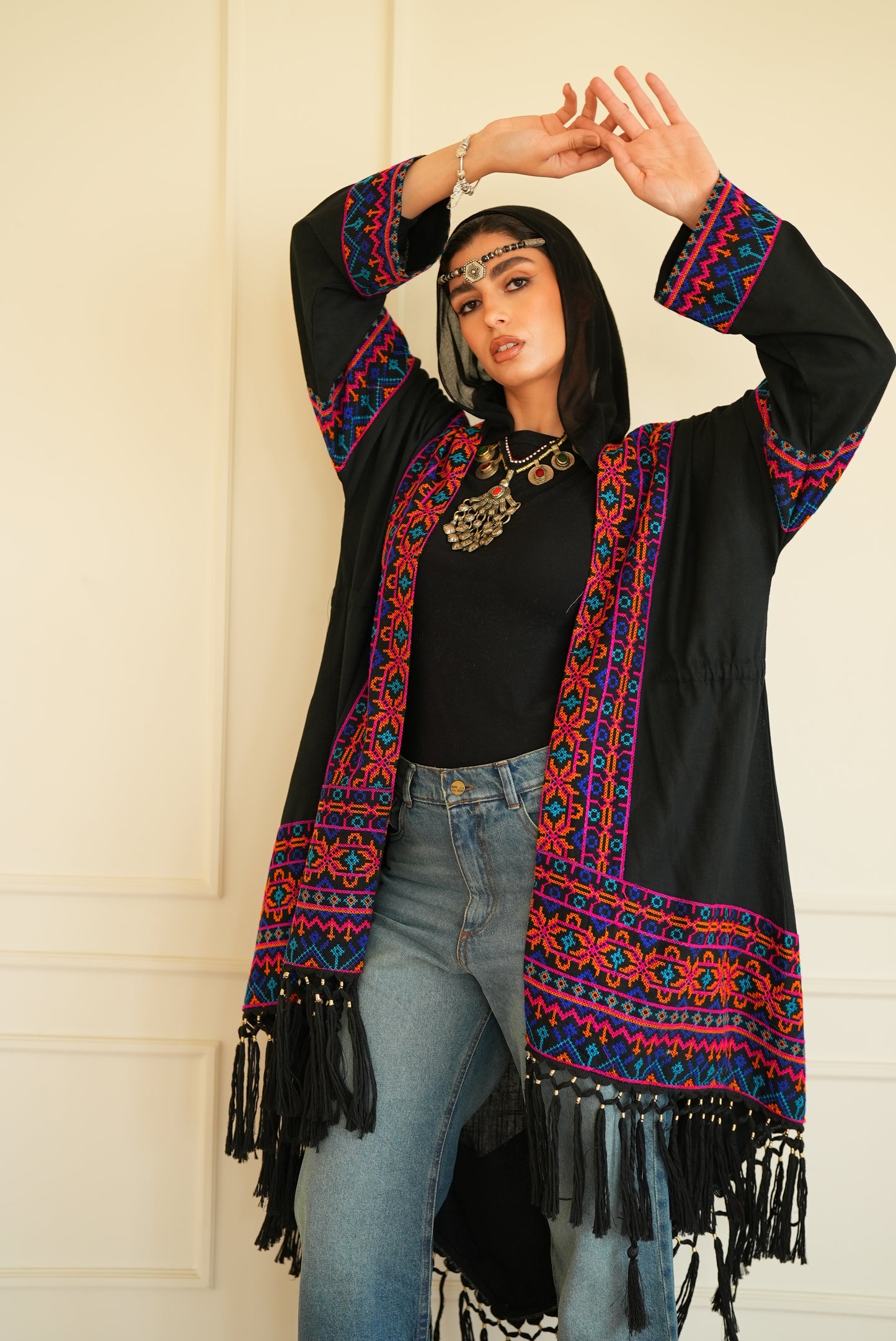 Arabian kaftan in black