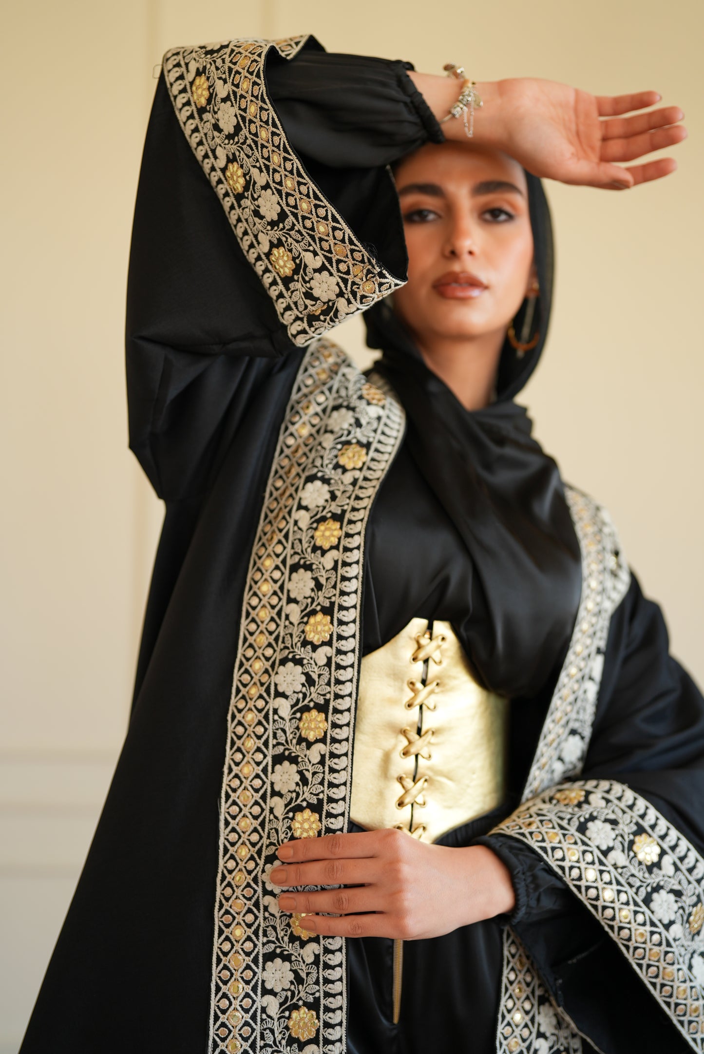 Noir Glow kaftan