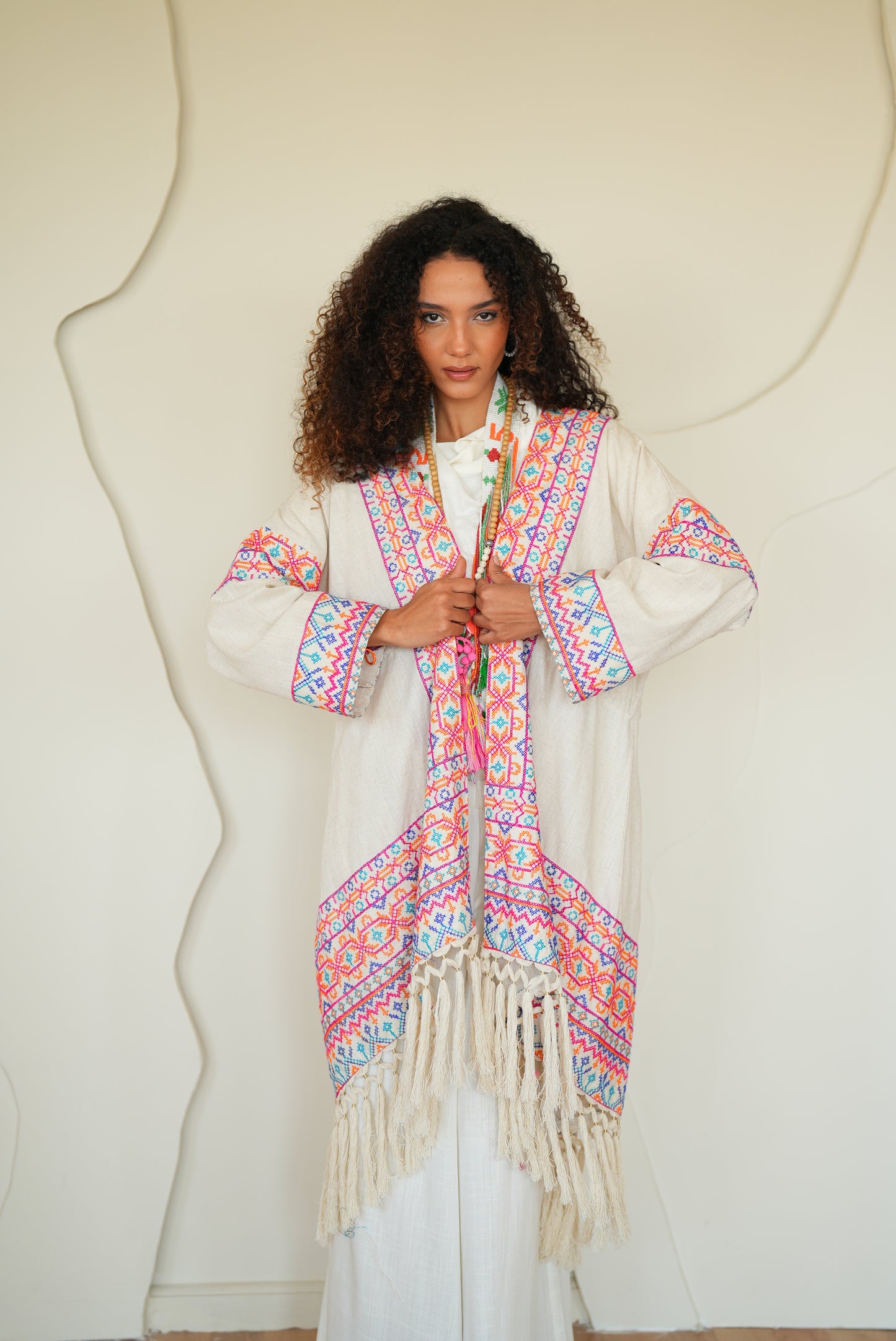 Arabian kaftan in offwhite