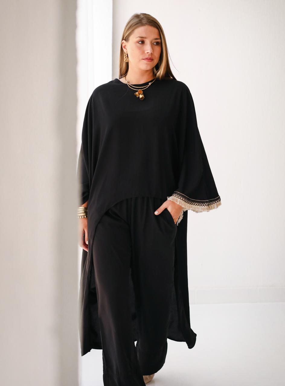 Black crepe set